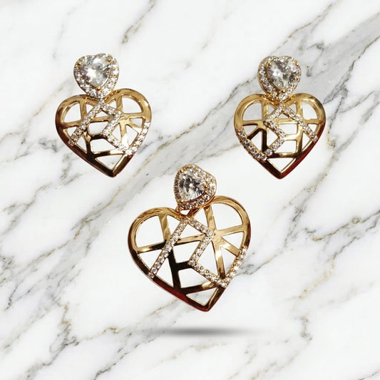 Elegant Gold Openwork Heart Pendant & Earring Set
